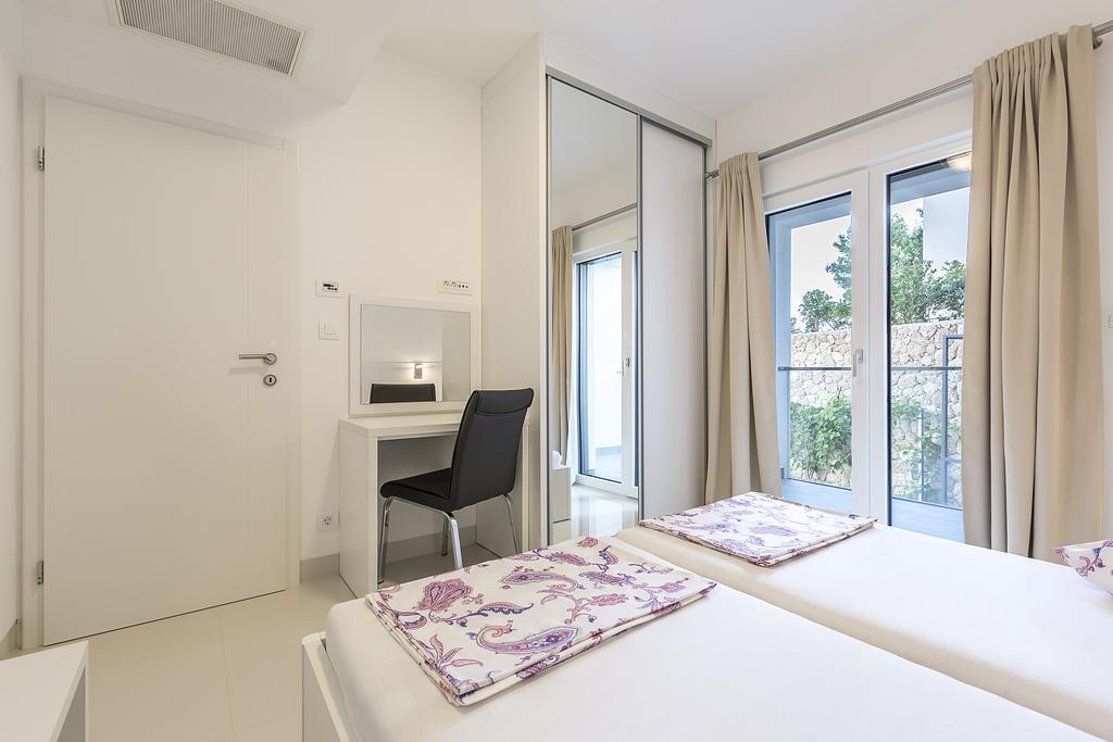 Villa Sky Mimice Kültér fotó