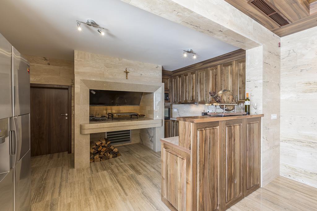 Villa Sky Mimice Kültér fotó