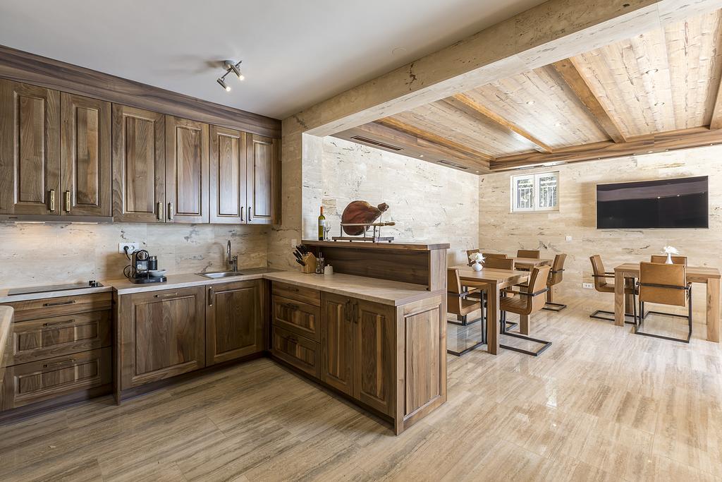Villa Sky Mimice Kültér fotó